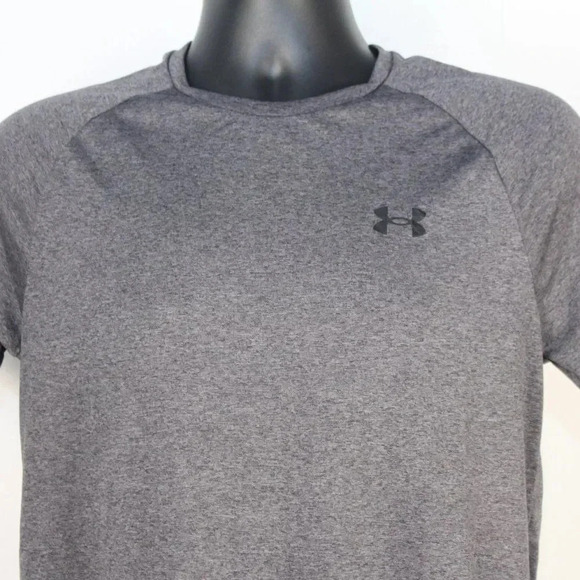 UNDER ARMOUR Tee - Picture 2 of 7